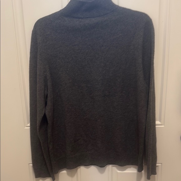 Charter Club Gray Turtleneck Sweater Smooth Knit - Picture 4 of 10